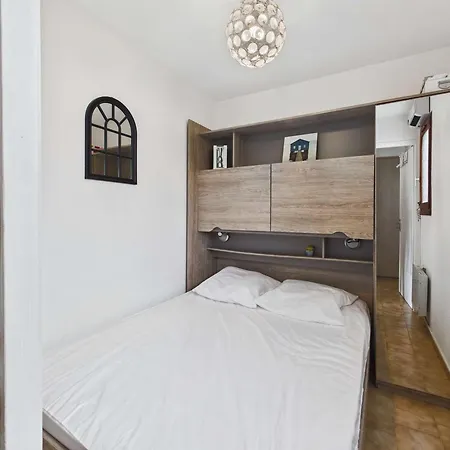 T2 Avec Terrasse, Piscine Et Parking Privé - 4 Pers. - Fr-1-326-792