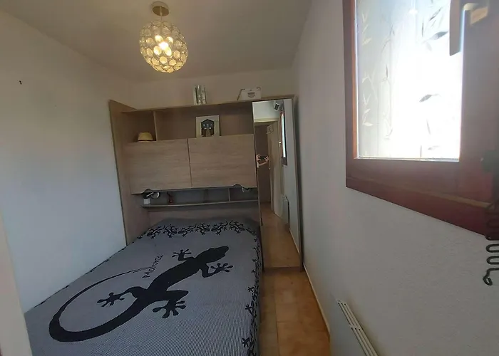 T2 Avec Terrasse, Piscine Et Parking Privé - 4 Pers. - Fr-1-326-792 Appartement *